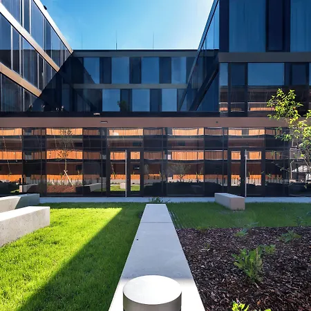 ホテル Numa Vogelweider